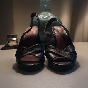 Black leather sling back Aerosoles